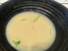 -肥汁米蘭香港米线(长宁来福士店)