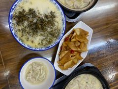 -雪琴面馆富安特色鱼汤面(城中花园店)