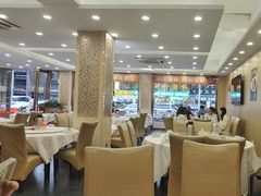 -粤盛海鲜平价店(洛溪食街店)