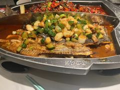 -江边城外烤全鱼(龙德广场店)