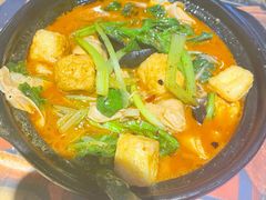 特色麻辣烫-一烧一烤•锦州烧烤(KTV包房·长江街店)