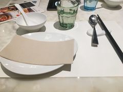 -港丽餐厅(高德置地店)