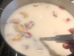 猪肚鸡火锅-捞王锅物料理(上海世茂广场店)