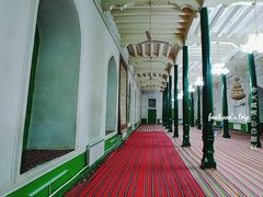 -艾提尕尔清真寺