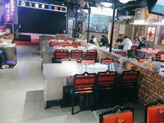-马路牙子烧烤音乐酒馆(望京店)