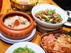 -老滇山寨•云南特色菜•地方菜•民族风情歌舞表演(金碧店)