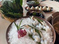 -喃喃椰·糟粕醋·椰子鸡火锅(七堡花园店)