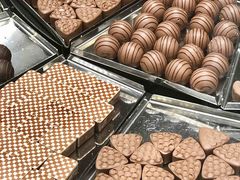 -Laderach 莱德拉(上海环贸iapm店)