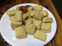 -88号小吃店·经典云南菜·地道纳西美食