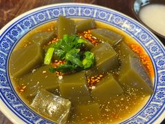 -蓝田九大碗民俗食府(蓝田店)