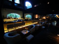 -穹六人间 people 6(岳阳路店)