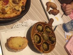 -必胜客(武汉欢乐谷店)