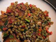 酸豆角炒腊肉-凤凰湘语·湘粤鲜融(浦东旗舰店)