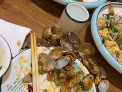 -东来菜馆•手抓海鲜家常菜•海鲜锅贴(鸽子窝店)