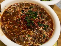 水煮牛肉-勇猛子川菜馆(新军路店)