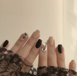 -悦指间美甲美睫