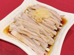 蒜泥白菜拌肚丝-老吉士酒家(天平路店)