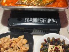 -老街烧烤大排档·地道湖北菜·龙虾馆(汉口火车站店)