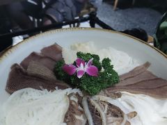 川门毛肚七绝-哥老官重庆美蛙鱼头(西湖银泰十一哥店)
