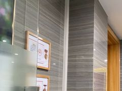 -上海仁爱医院口腔科 · 种植
