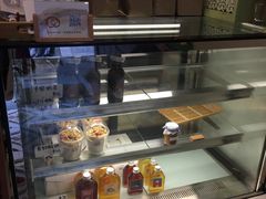 面包甜点陈列柜-RAN BAKERY