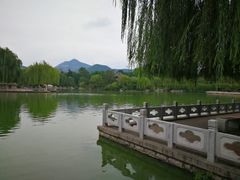 -济南南郊宾馆