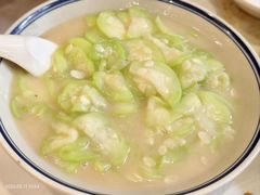 清炒丝瓜-新新湘菜馆(新中街二条店)