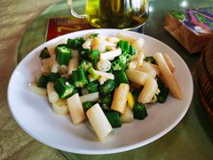 -鲤鱼塘农家山庄