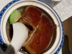 传统东坡肉-西湖春天•老字号杭州菜(百汇店)