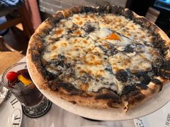 黑松露披萨-IL TEATRO 精品意大利餐厅