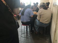 -泓源馅饼店