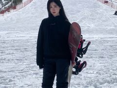 -鳌山滑雪度假区