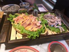 -尚尚仙·酸汤猪手·猪肚鸡火锅(华联万柳购物中心店)