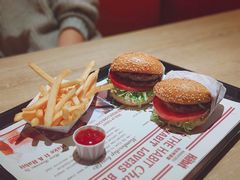 -The Habit Burger Grill 哈比特汉堡(复兴soho店)
