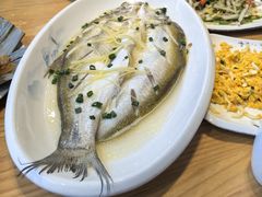 -品鲜村农家菜·阳澄湖大闸蟹(总店)