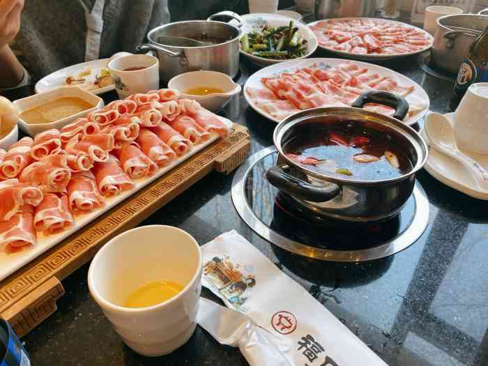 吃火锅首选福口居,不二选择,有团购很优惠!