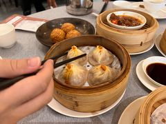 蟹粉小笼-潮府馆·非遗潮州菜·港式点心(世纪公园店)
