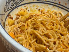 -陇上秦轩西安biangbiang面(朝龙汇店)