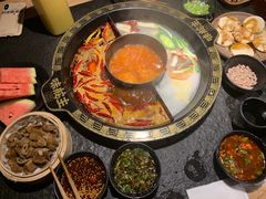 -味舵主重庆火锅(邓尉路店)