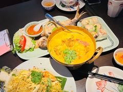 -大头虾越式风味餐厅(光明广场店)