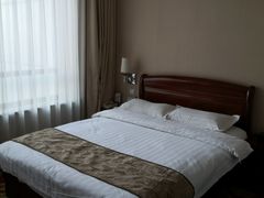 -大连长城大饭店(西安路地铁站店)