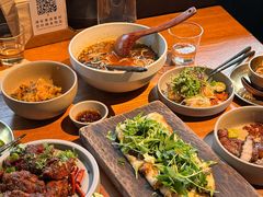 -SHAN山(前滩太古里店)