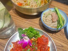 -明洞阿姨·韩式酱蟹烤肉·创意料理(三元桥店)