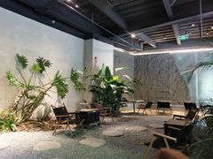 -J Create城市露营咖啡·简餐·宠物(上海动物园店)