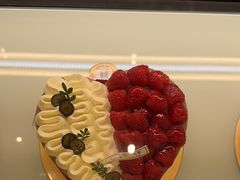 -花花卷卷·鲜食蛋糕(泉屋店)