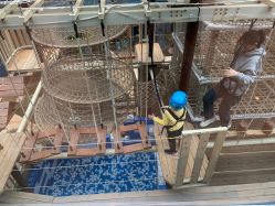 -PIPIKINGDOM皮皮王国欢乐号(欢乐海岸购物中心店)