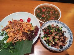 -老滇山寨•云南特色菜•地方菜•民族风情歌舞表演(金碧店)