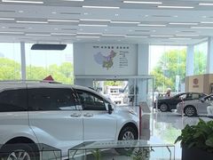 -南京江宁中升一汽丰田4S店