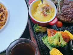 -豪客来牛排(西昌大巷口月城广场店)