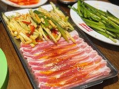 -三肥两瘦烤肉(鹿城店)